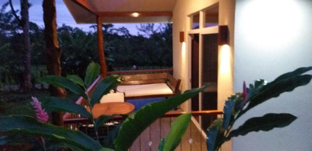 Tropical Suites & Villas