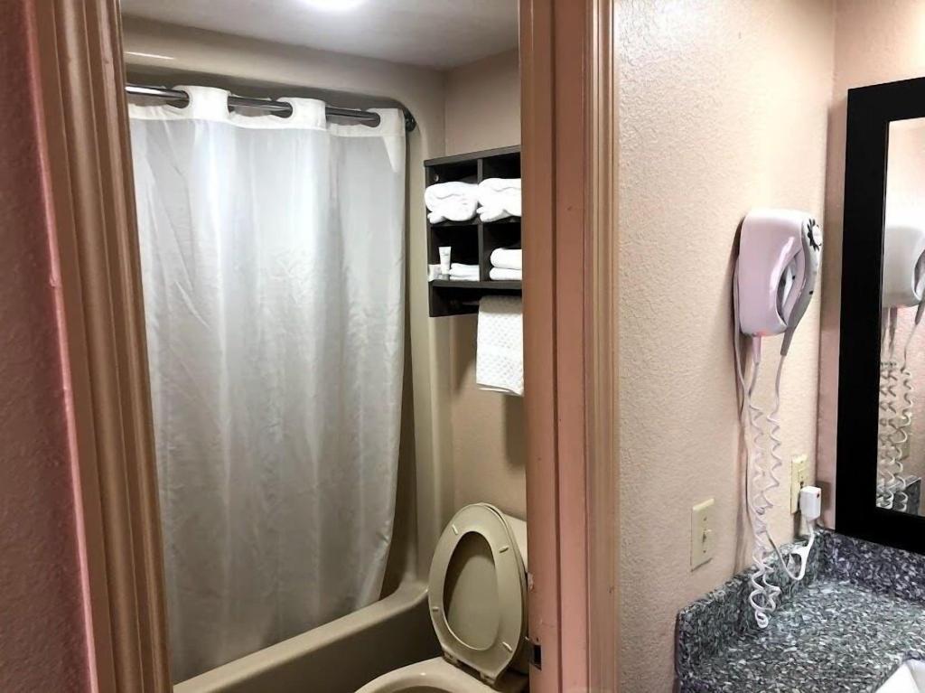 Legacy Inn Sumner