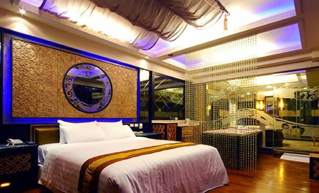 Mucha Motel