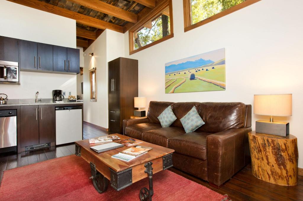 Fireside Resort