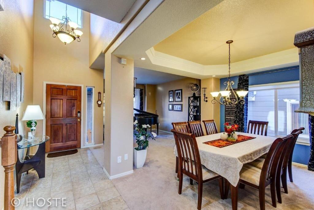 5BR Mtn Views Family Getaway HOT TUB