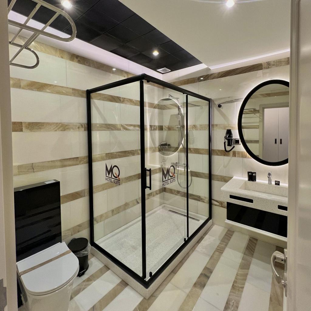 MQ Hotel Suites