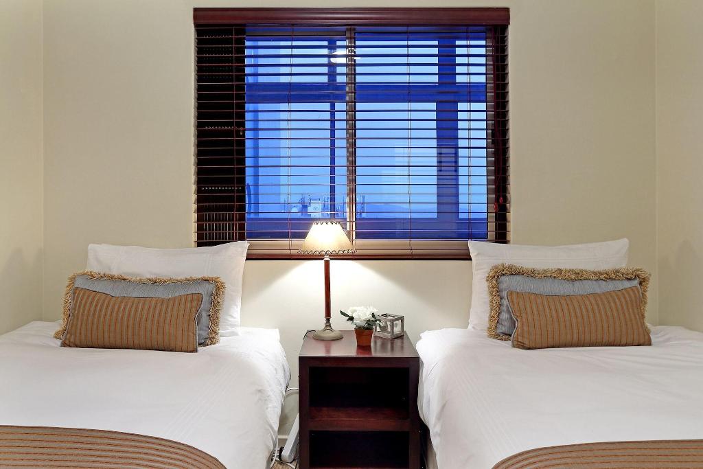 Horizon Bay 1201