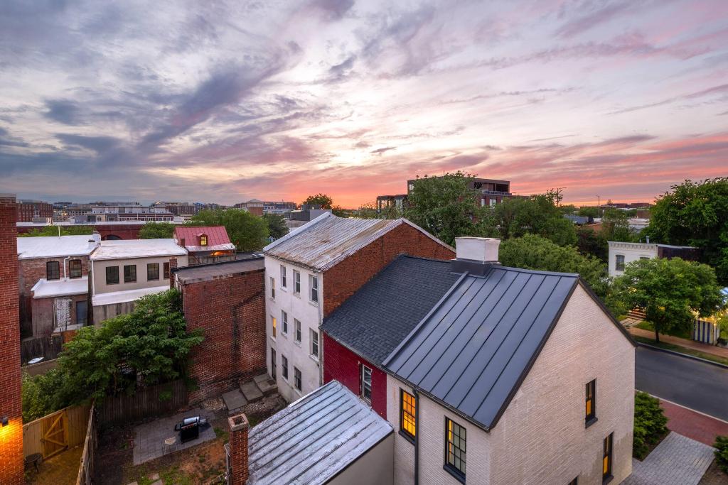 Reside Navy Yard, a Wyndham Residence