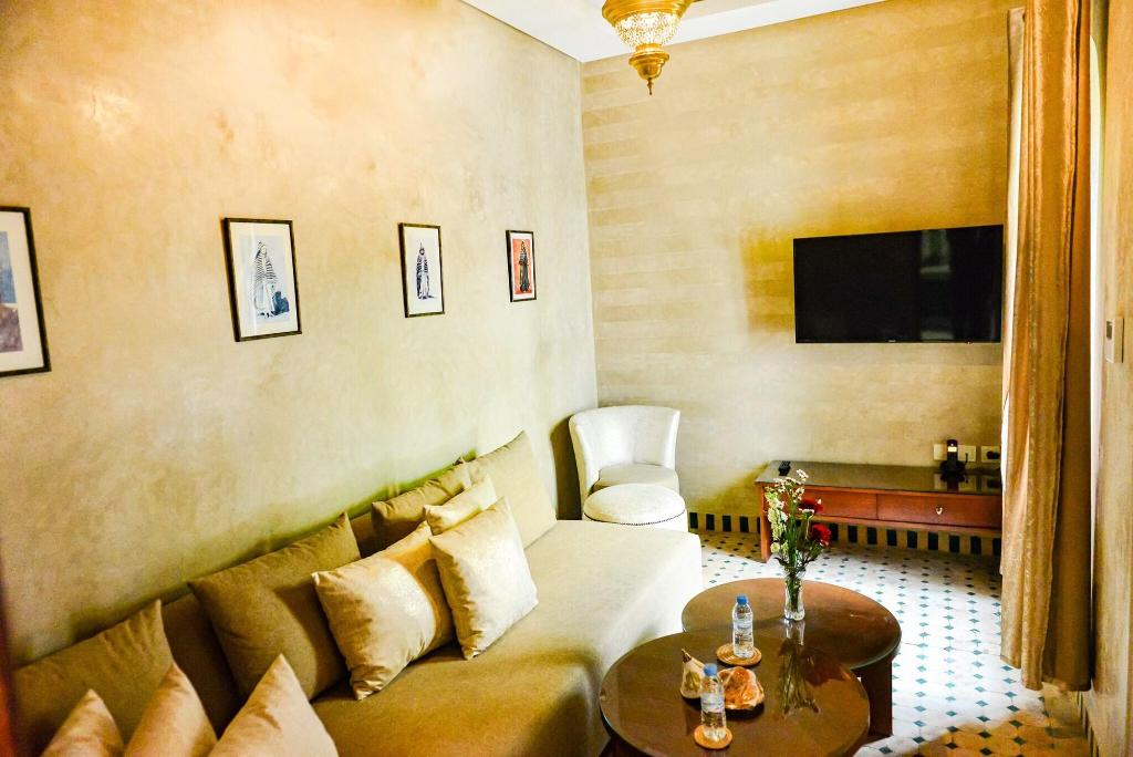 Riad Almazhar