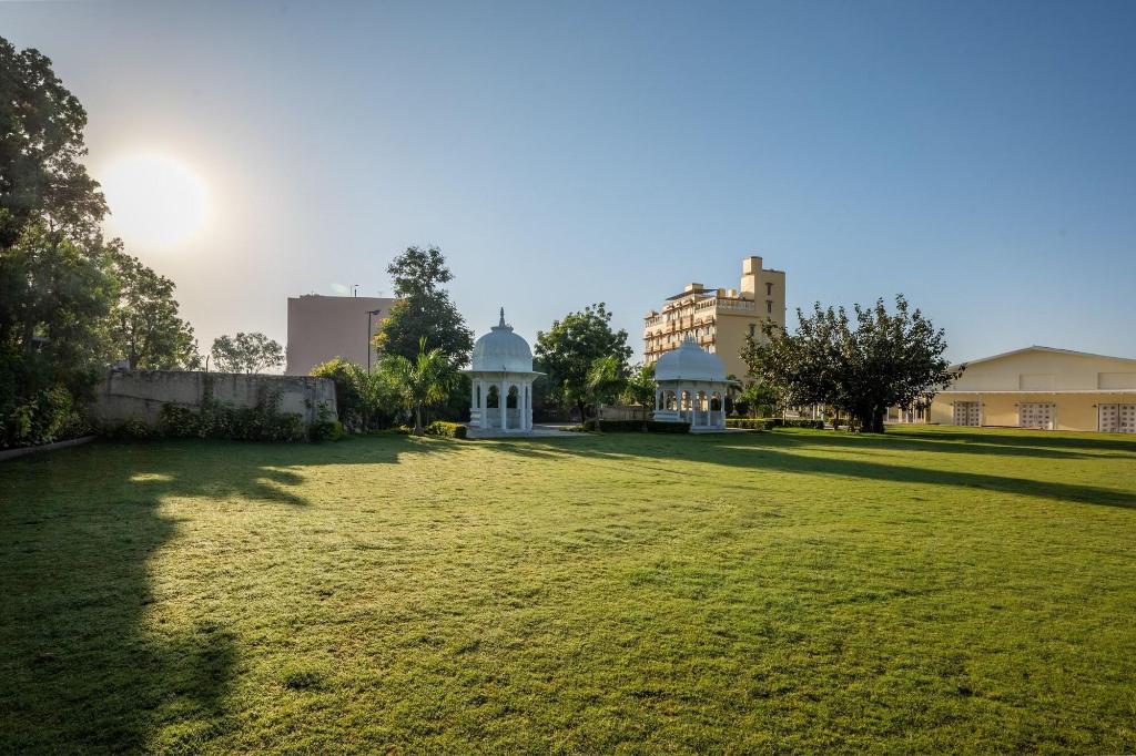 Hotel Bhopal Palace Udaipur