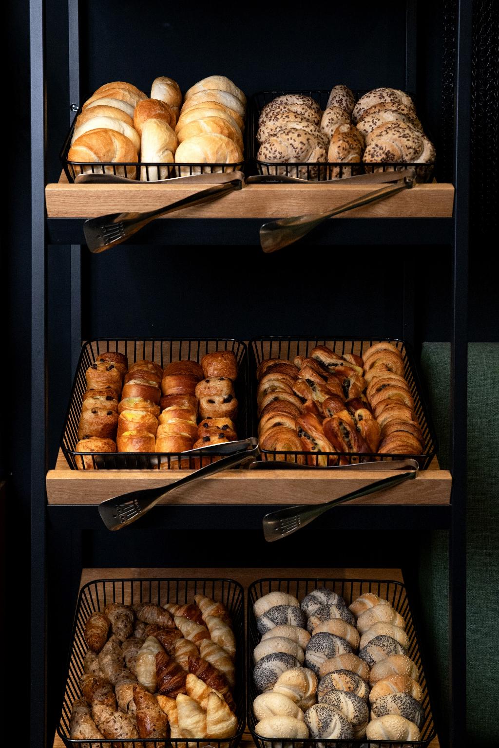 Hotel Hotel Oktogon Haggenmacher by Continental Group, Ungarn, Budapest. Großes 48