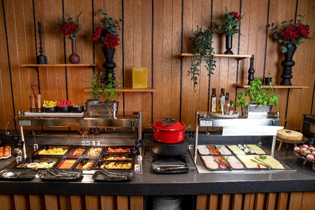 Hotel Hotel Oktogon Haggenmacher by Continental Group, Ungarn, Budapest. Großes 48