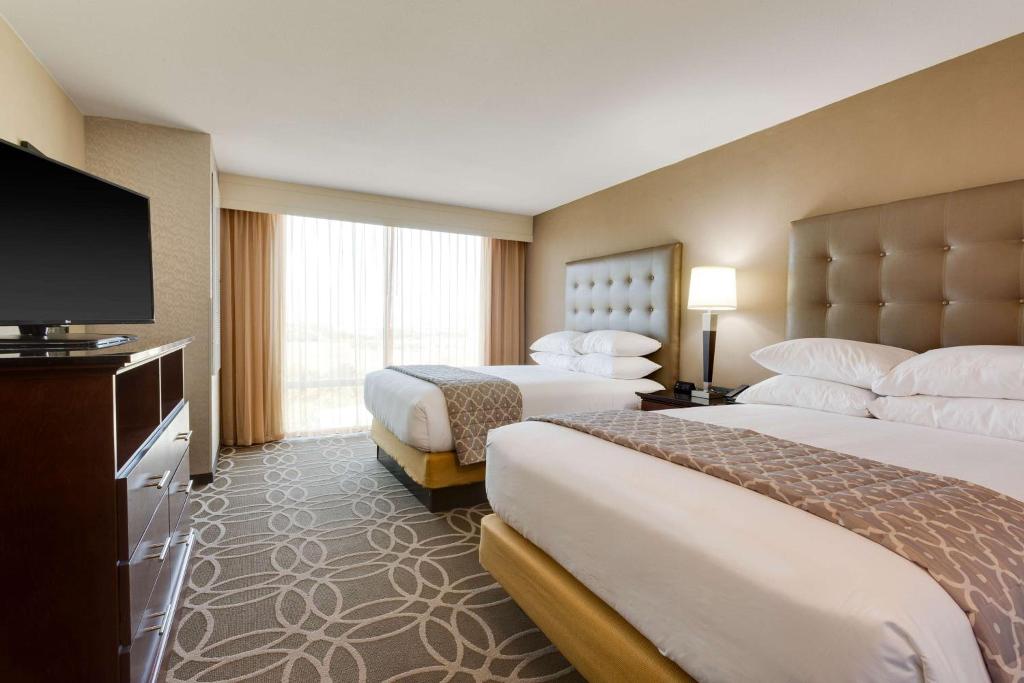 Drury Inn & Suites Dallas Frisco photo 8