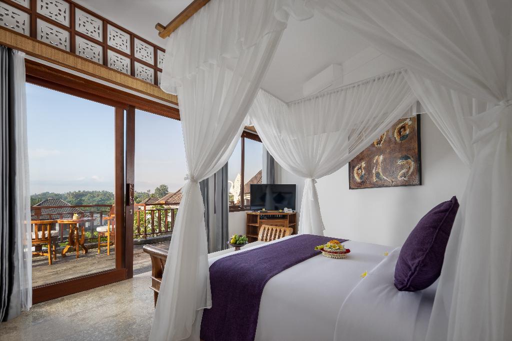Swan Paradise A Pramana Experience