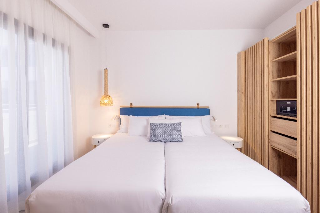 LACASA Apartments Cotillo