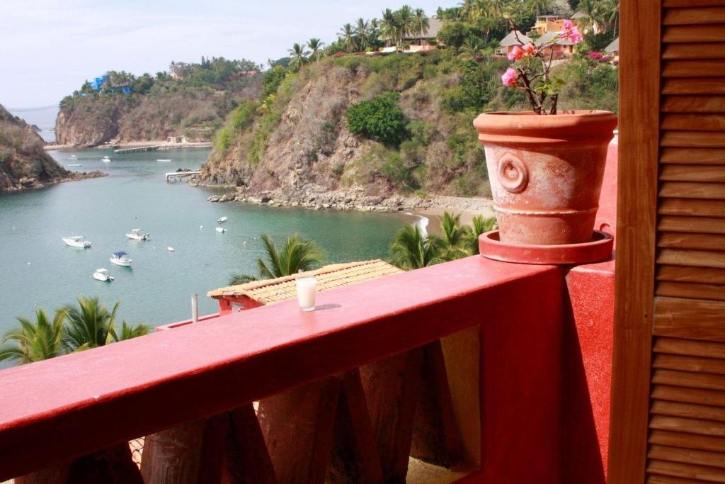 Bungalows & Casitas de las Flores in Careyes
