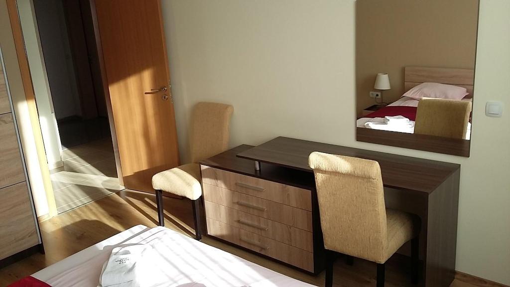 Apartments Mladost 1A-554