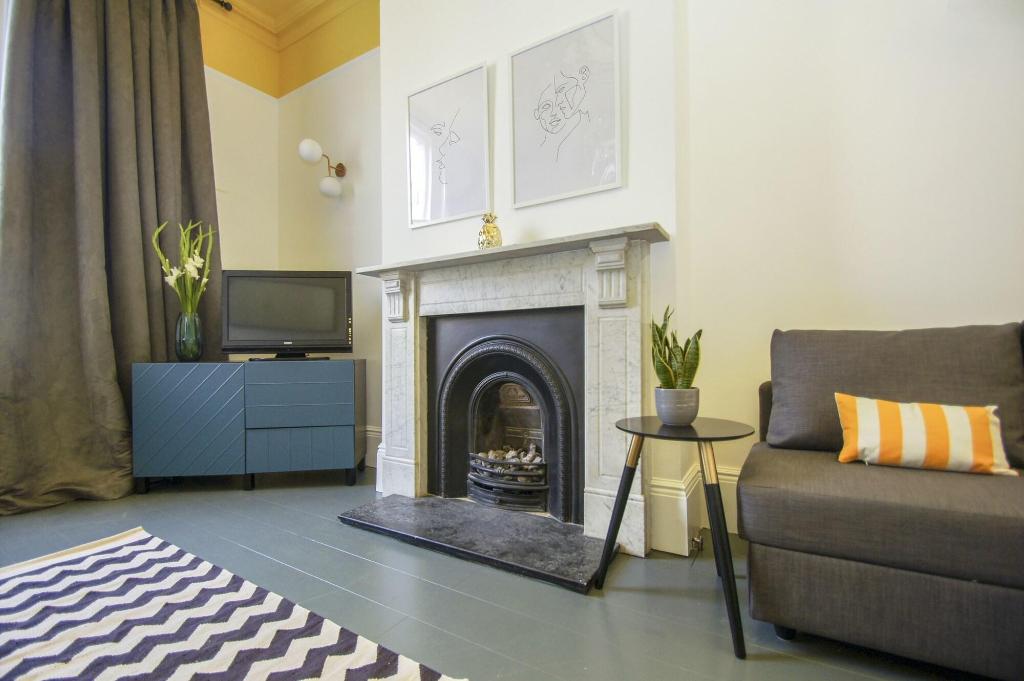 Brighton Lanes Townhouse Central by Brighton Holi