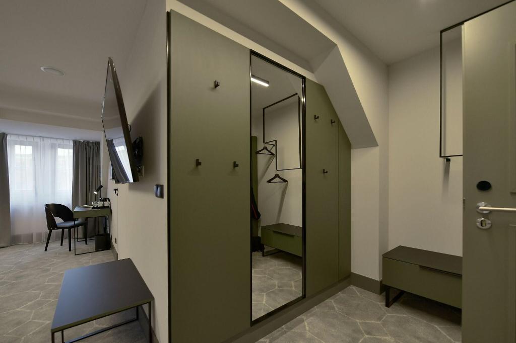 Herbal Hotel