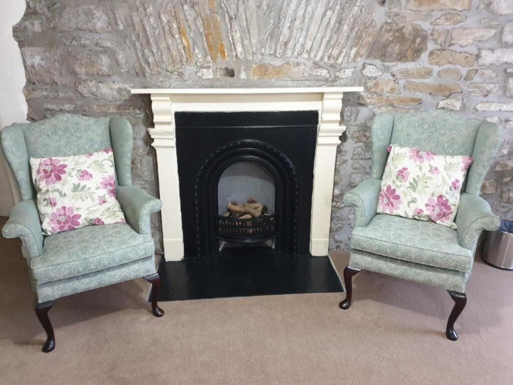 Sykes's House - Lobby