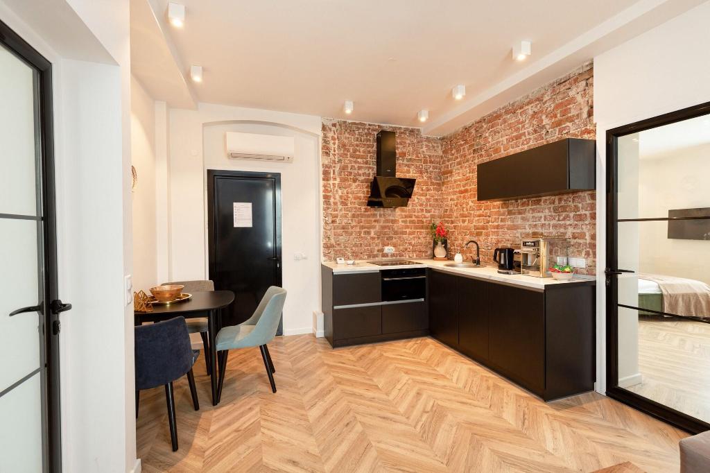 Metropole Apartments Royal Residence