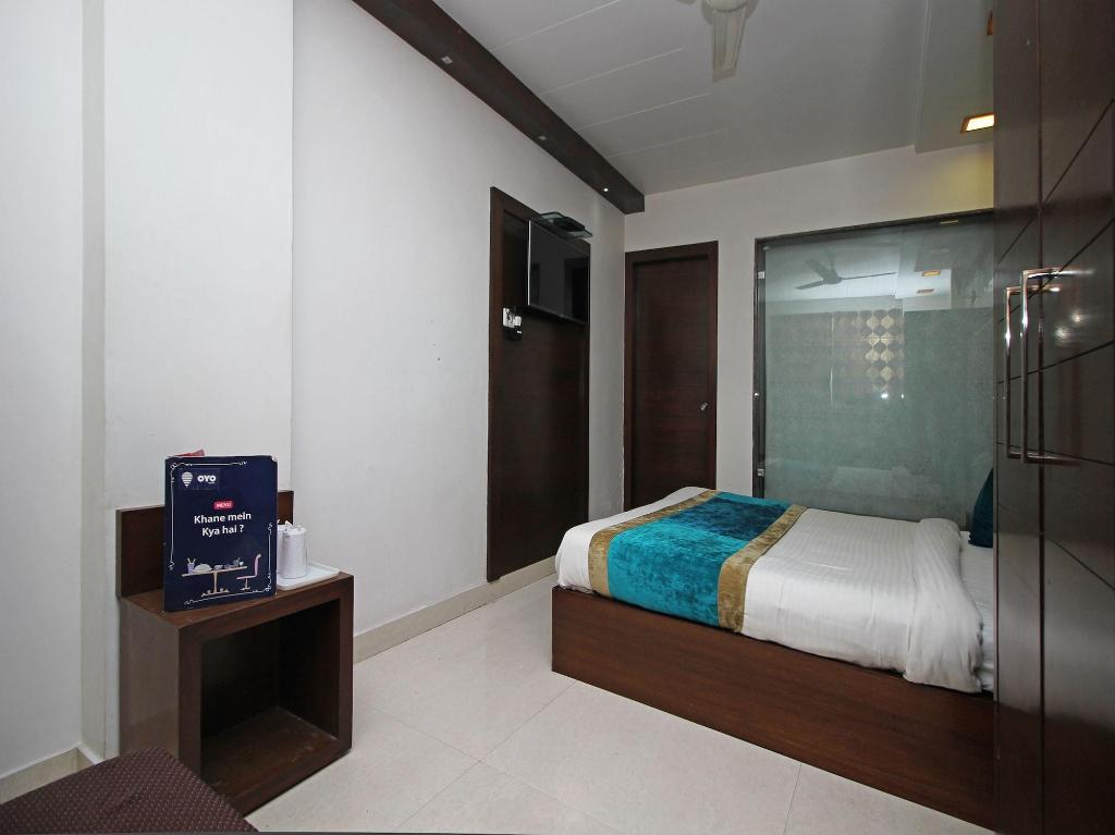 9241 Sacheti Yatri Niwas