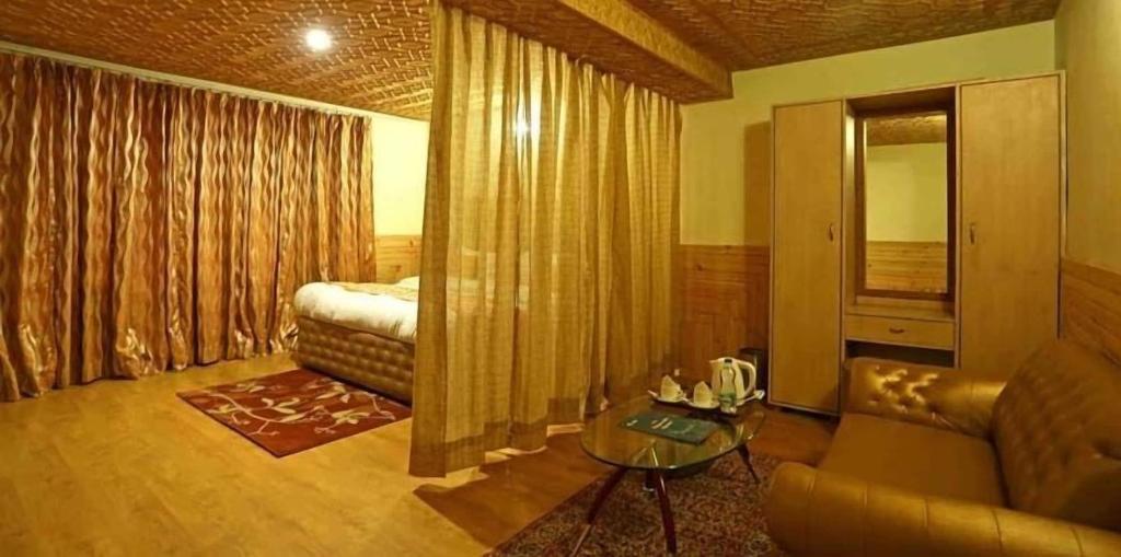 Maharaja Resorts