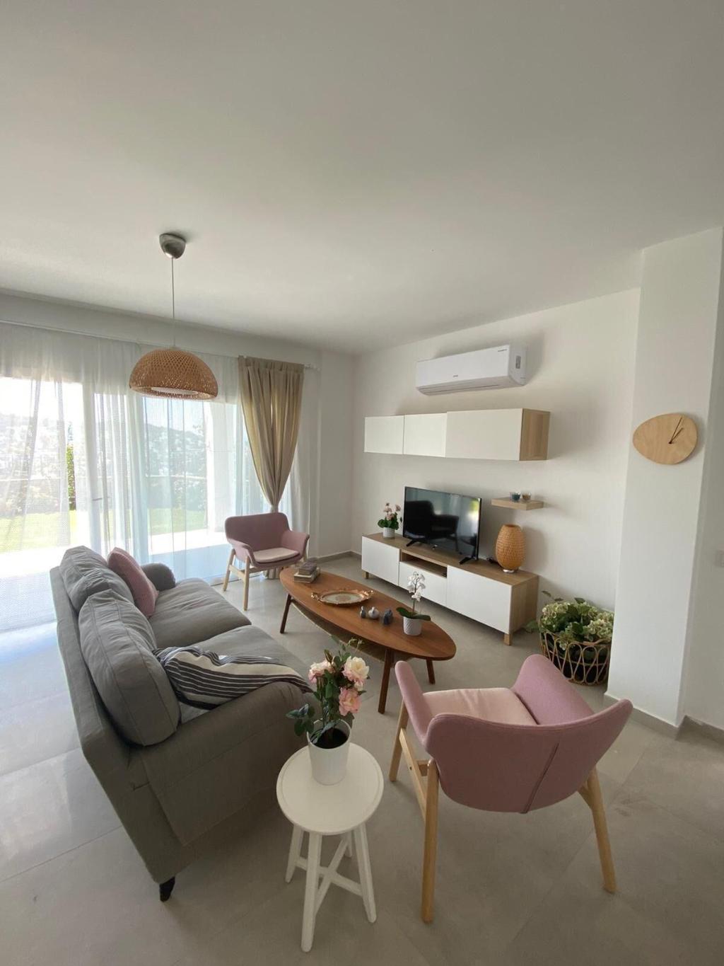 Ibak Sunny Houses