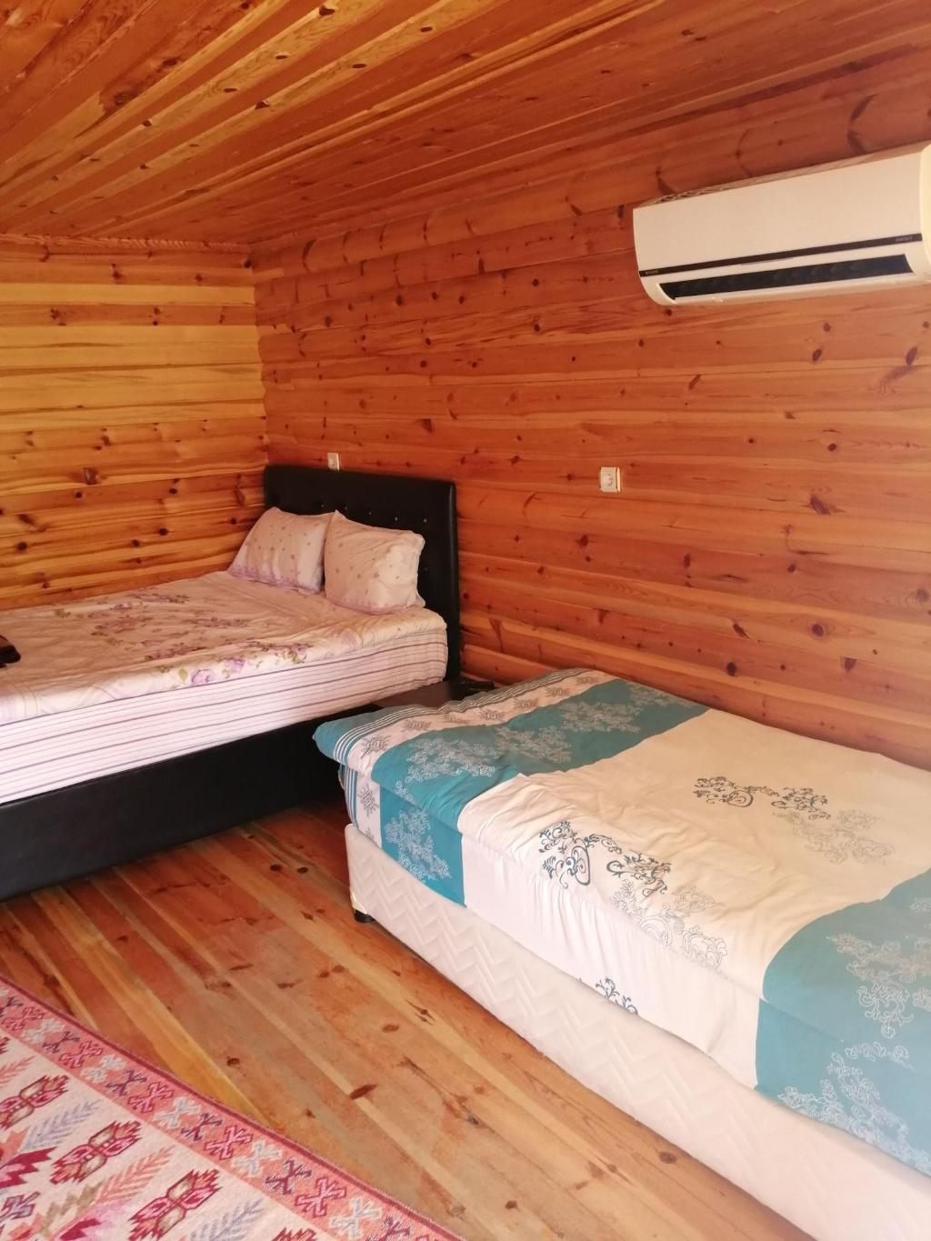 Vegke Kutuk Evleri