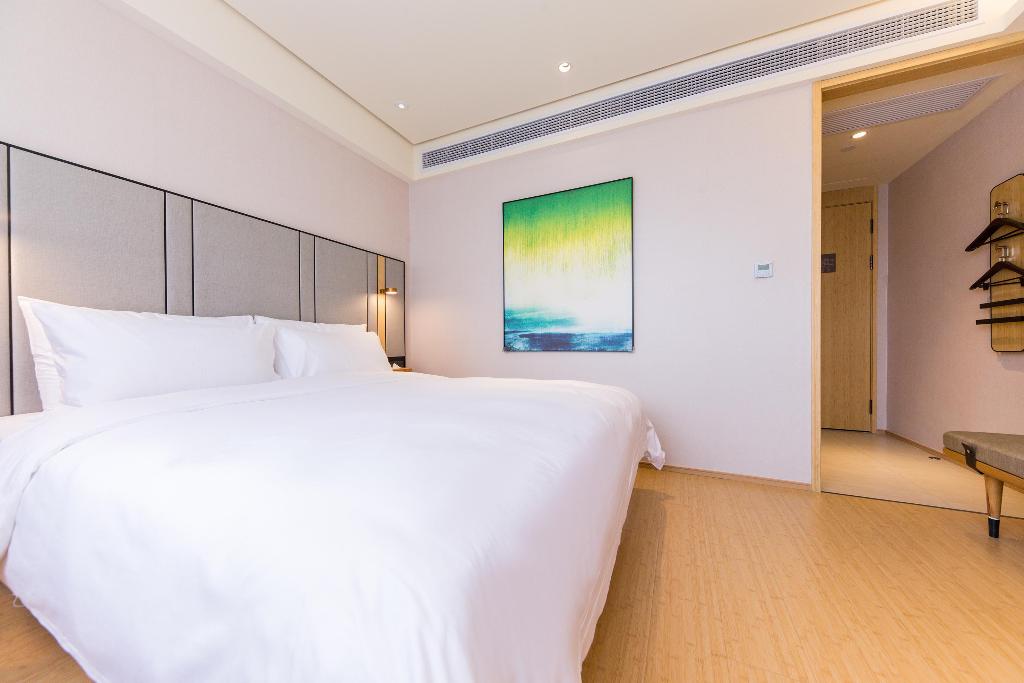 Ji Hotel Shanghai Jiuting Street
