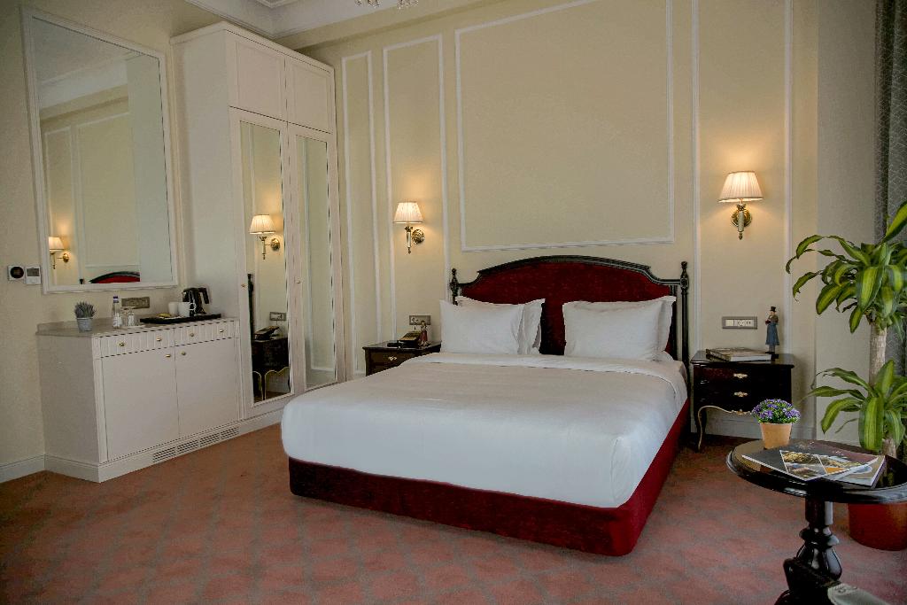ANIM Boutique Hotel
