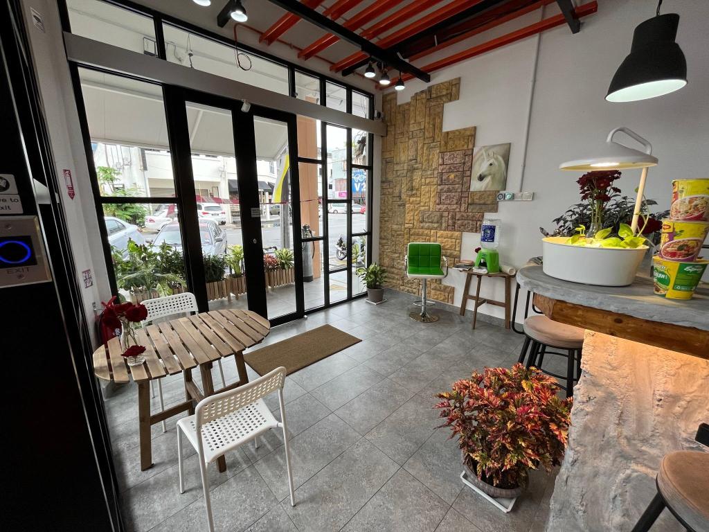 Knight Alley Hotel