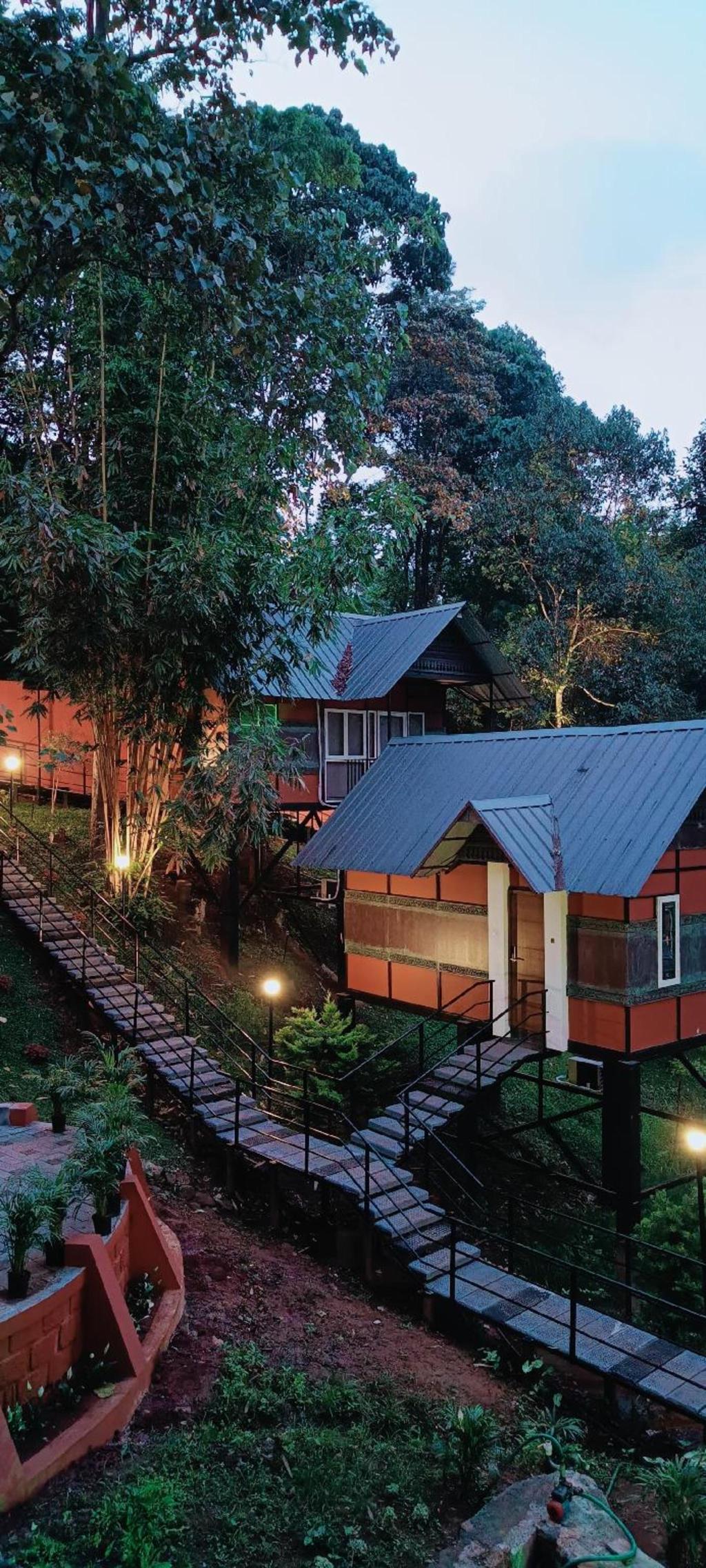 Santhi Hill View Resort