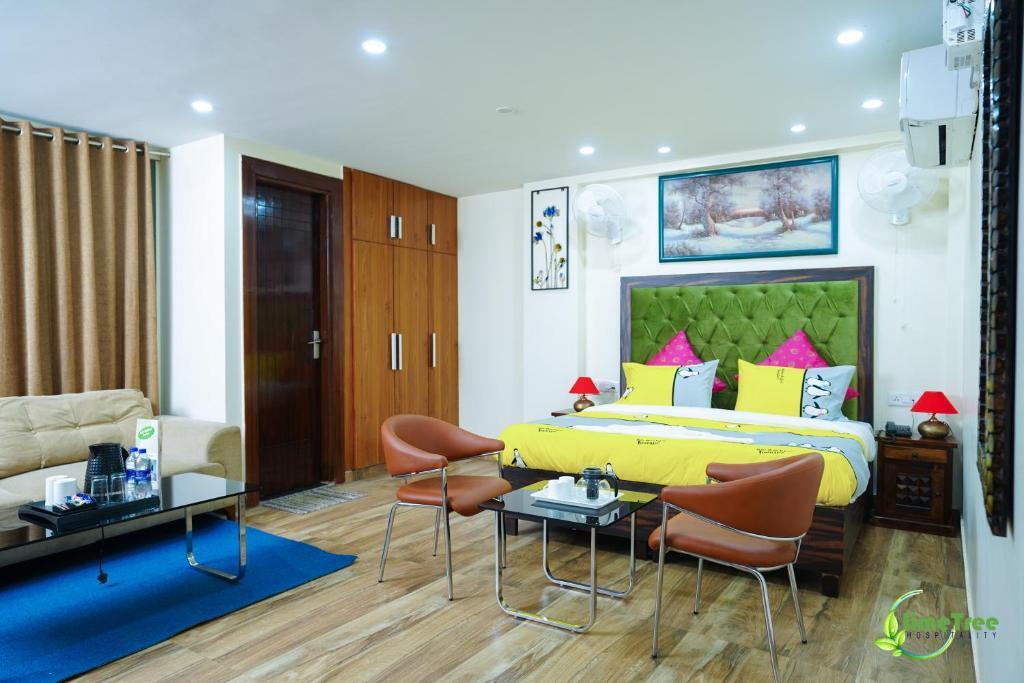 Lime Tree Hotel 32nd Avenue
