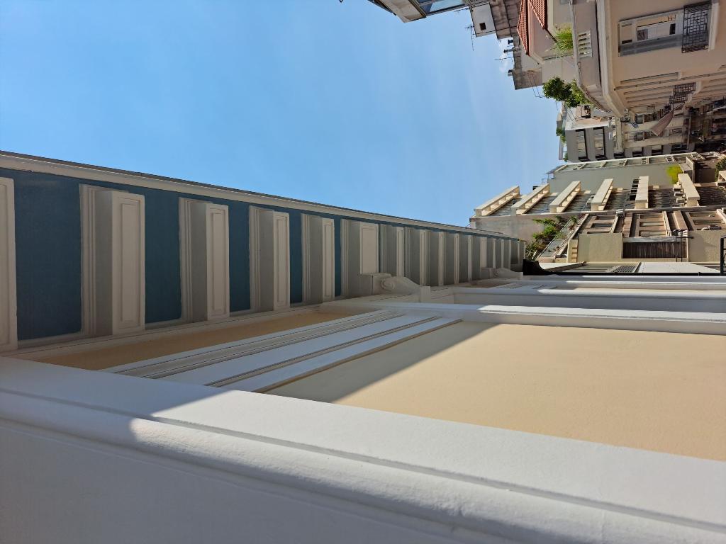 Praxitelous Luxury Suites