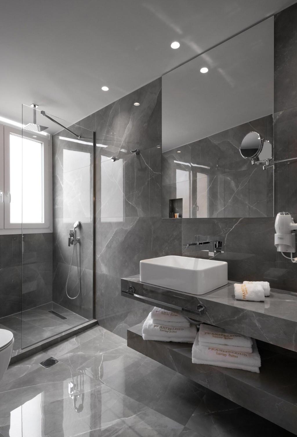 Praxitelous Luxury Suites