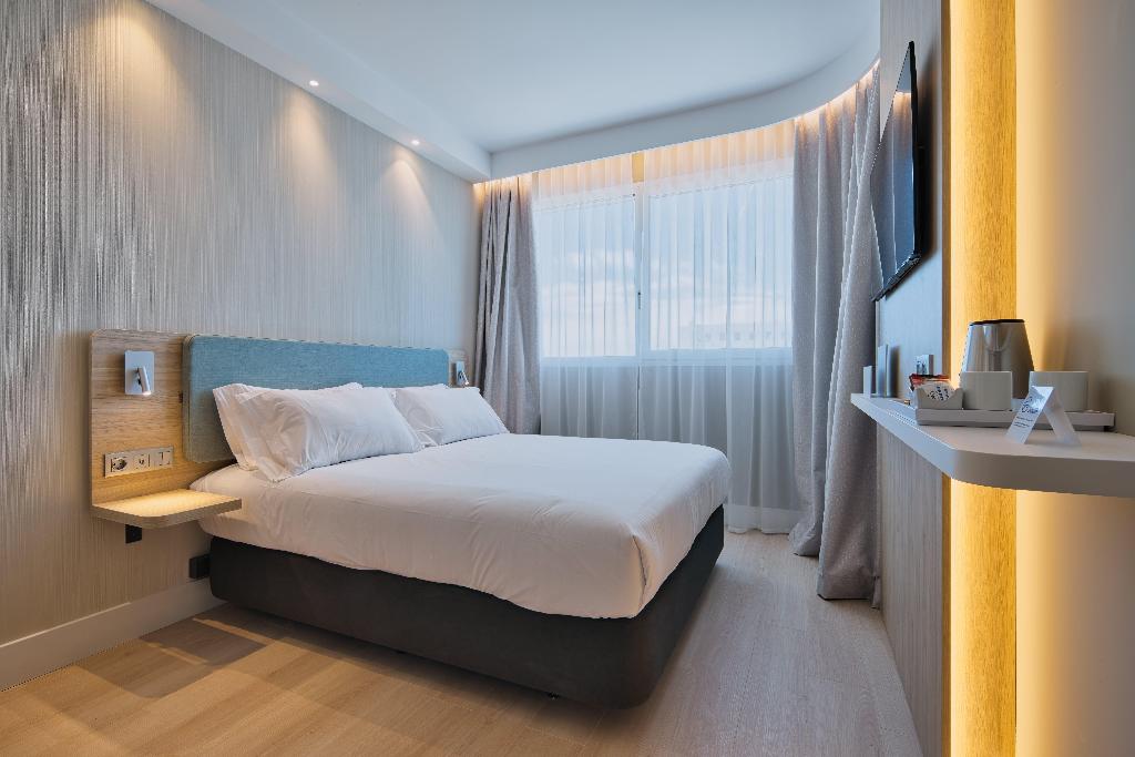 Holiday Inn Express Madrid Airport