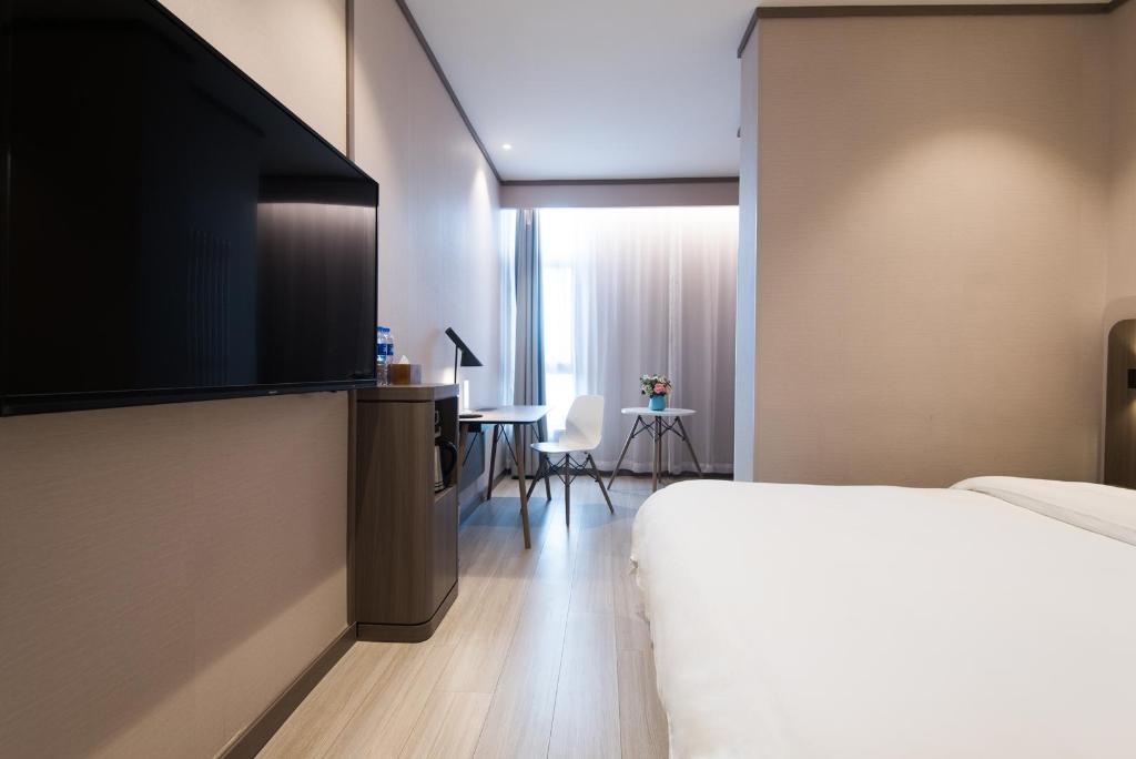 Hanting Hotel Xi'an North Station