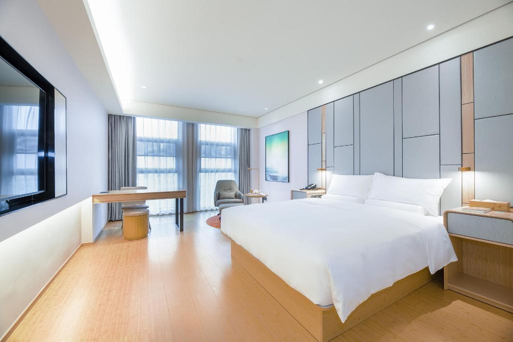 Ji Hotel Ziyang Songda Plaza