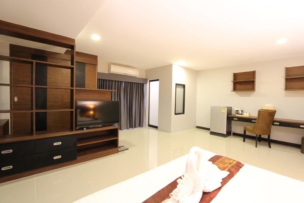 The Leisure Hotel