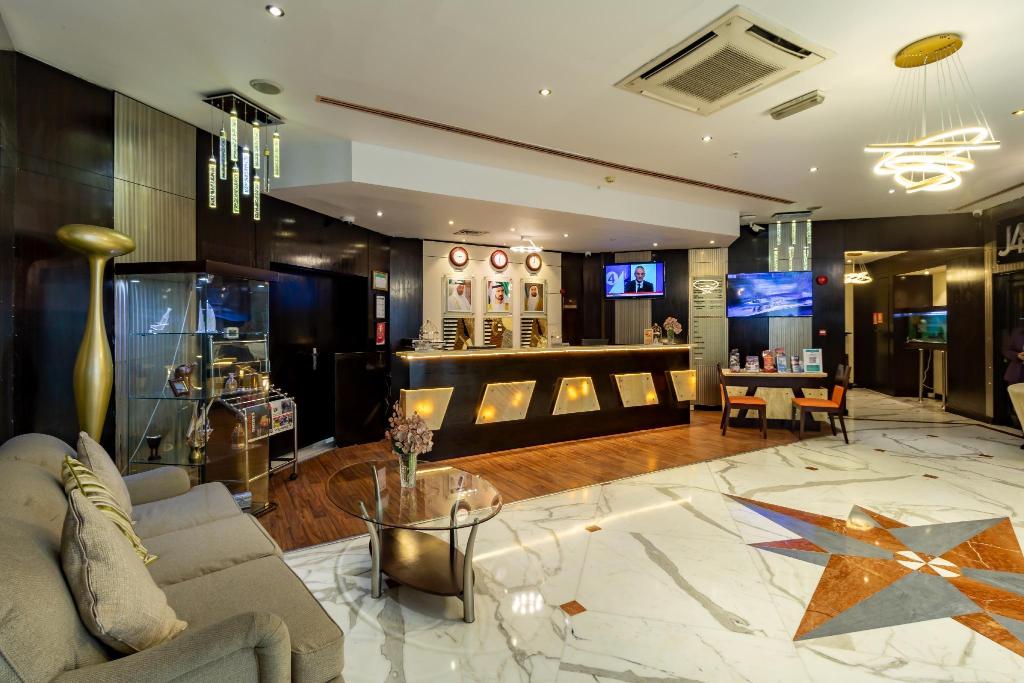 City Palace Hotel - Lobby