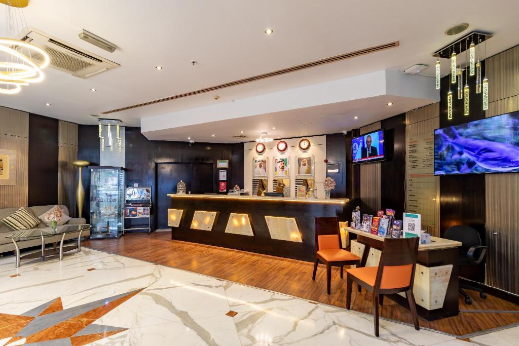 City Palace Hotel - Lobby