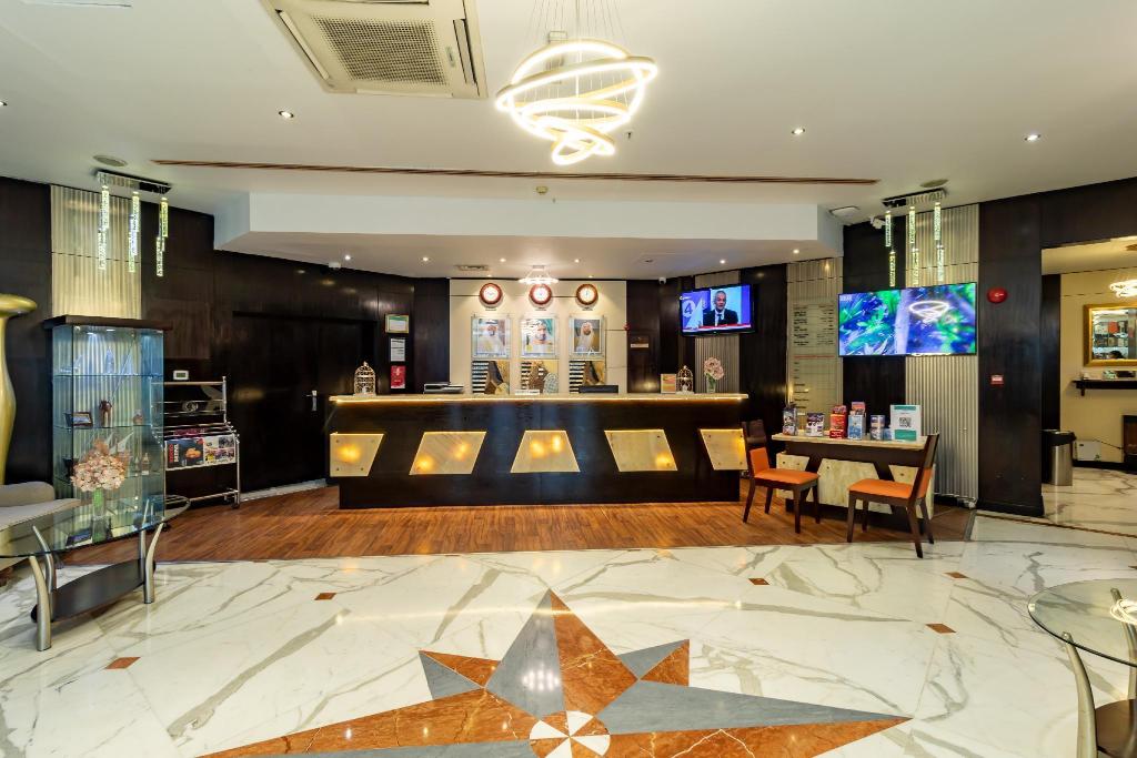 City Palace Hotel - Lobby
