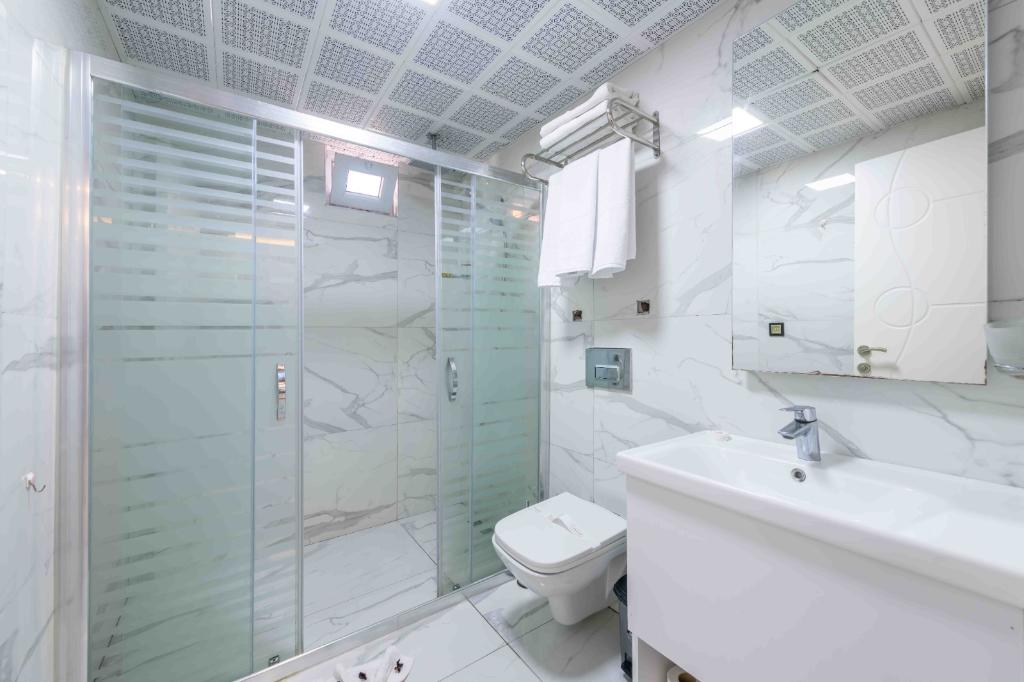 The Luna Suite Hotel