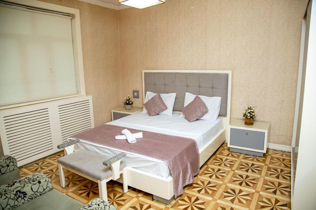 Smith Hotel