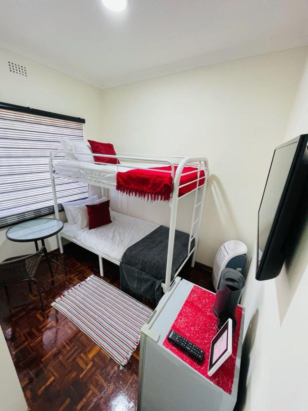 Ithonsi Guesthouse