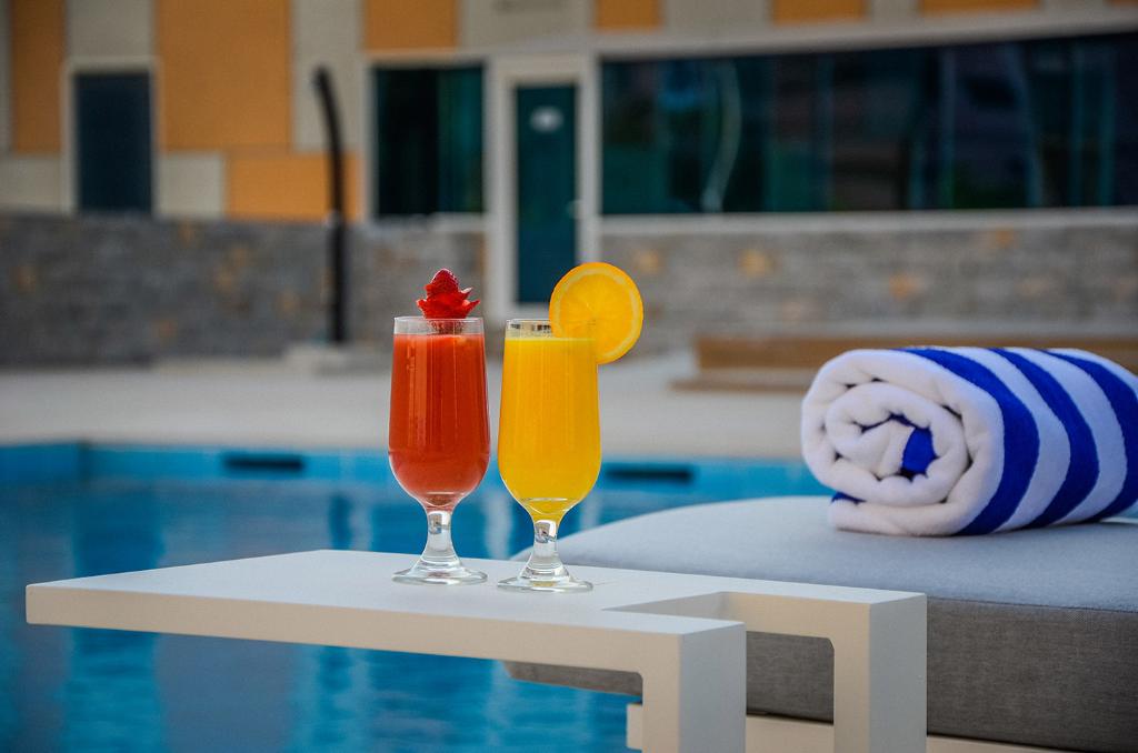 Vogo Grand Hotel - Pool
