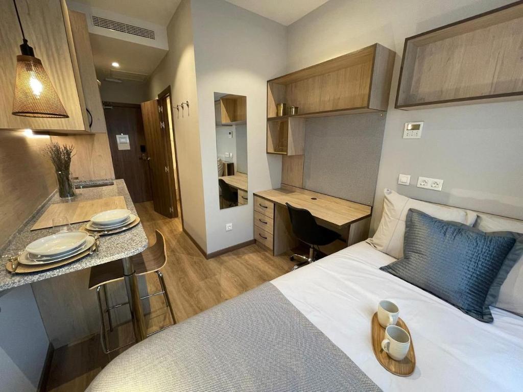 Livensa Living Studios Malaga Feria - Sk