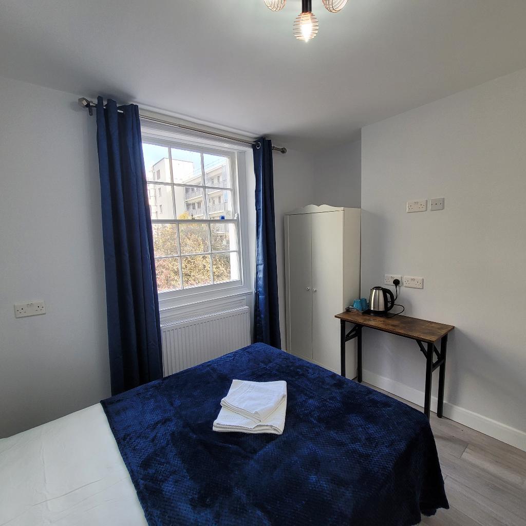 Double Ensuite photo 1