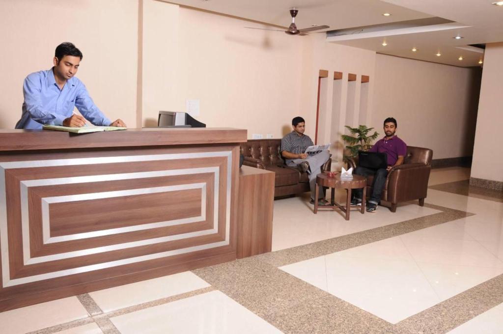 Hotel Diamond Inn, Chandigarh