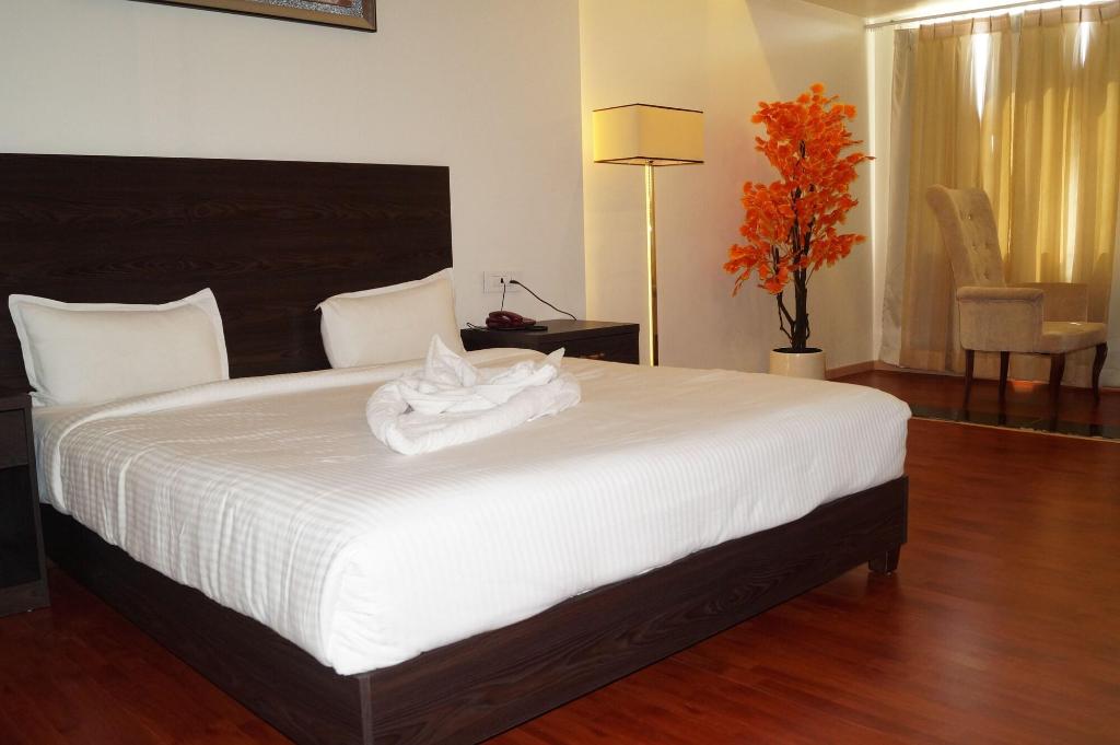Shiva Inn