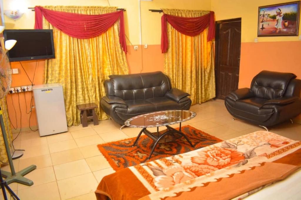 Dikord Hotel And Events Centre