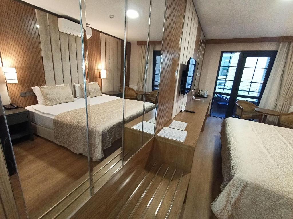 Bahã§elievler Hotels