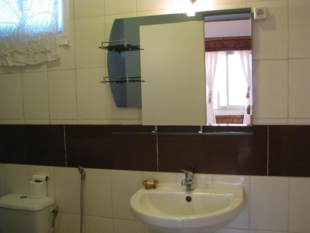 Avamada Lodge